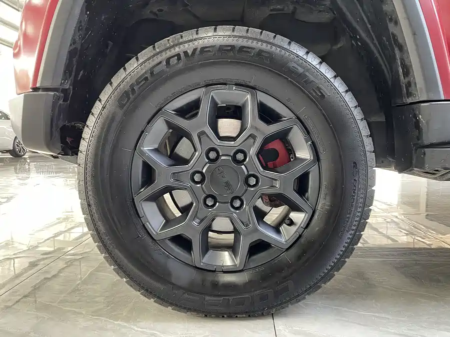BAIC ORV BJ40 2021, 2.0D AT 4WD Blade Hero Edition Xiake